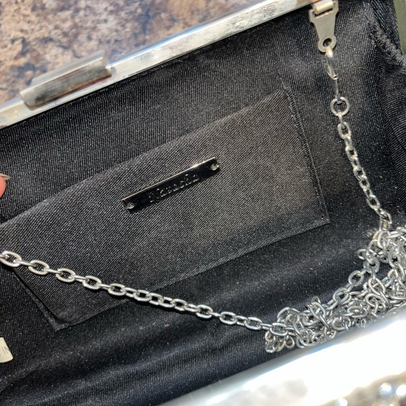 Natasha Clutch - Picture 4 of 5